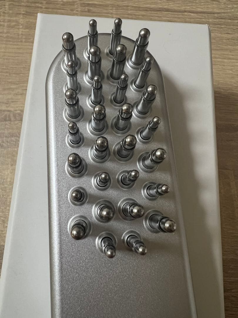 【アヤ】SALONIA EMS Lift Brush