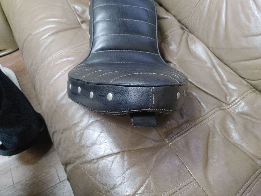 ドラッグスター400 EASYRIDERS 黒 レザーシート ストライプデザイン