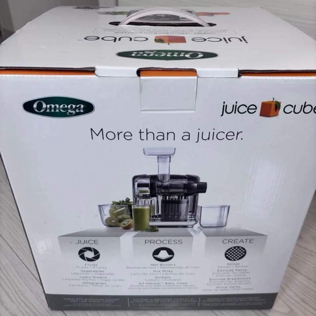 美品】Omega Juice Cube 300 ジューサー 匿名配送 オメガ