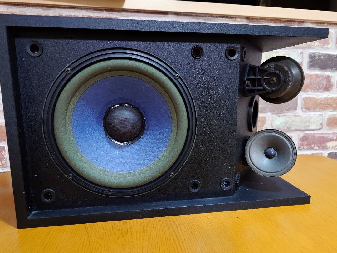 BOSE　301 music monitor-Ⅱ　天井吊下げブラケット　付き