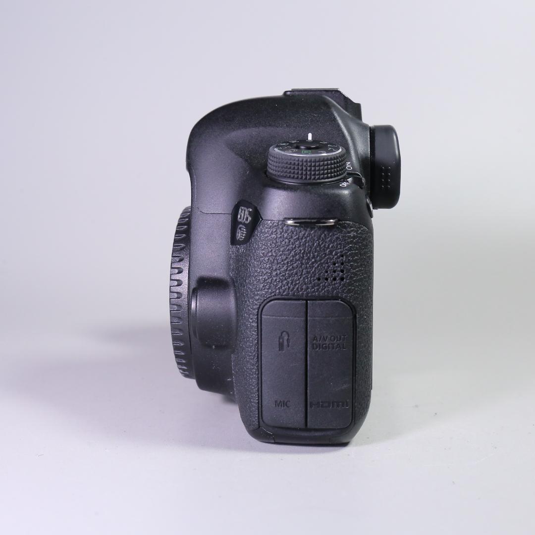 ☆ショット5695回☆良品 Canon EOS 6D ＃307