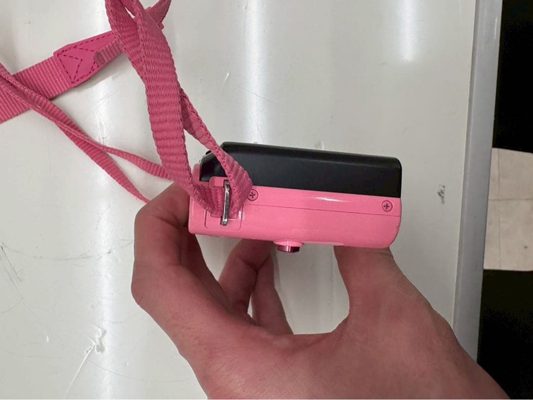 ニコン Nikon 1 J1 ピンク レンズ　10-30mm F3.5-5.6