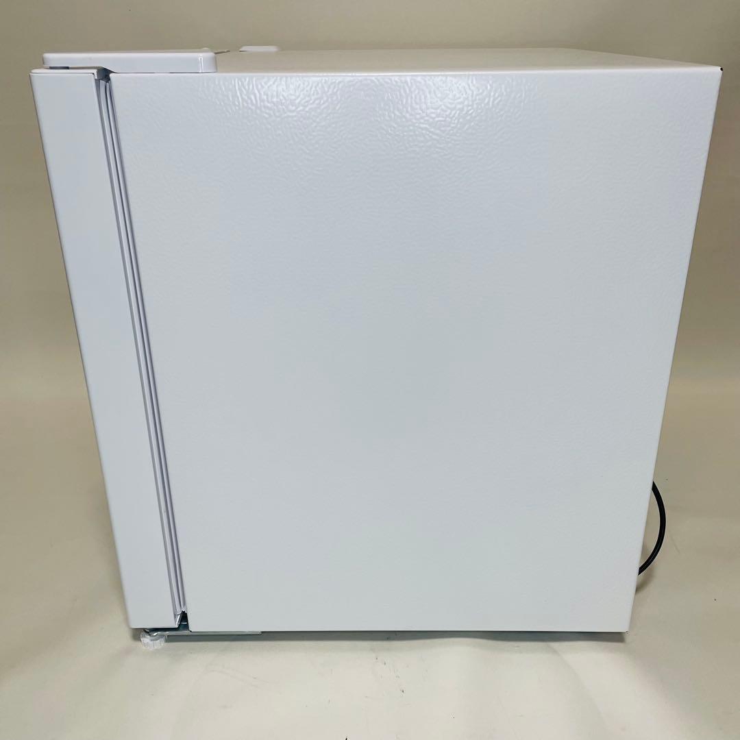 【極美品】ヤマダデンキ 小型冷蔵庫 23年製 YRZ-C05H1 46L
