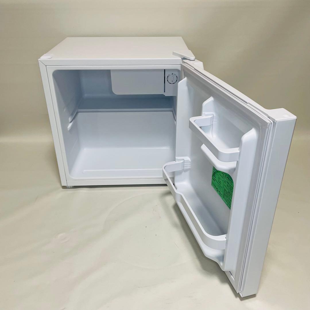 【極美品】ヤマダデンキ 小型冷蔵庫 23年製 YRZ-C05H1 46L