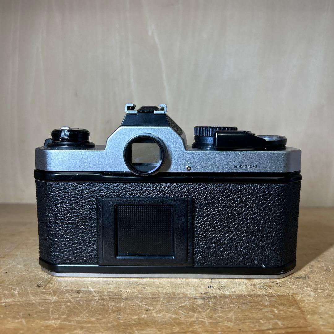 Nikon New FM2 写真学校推薦機　シルバーボディー　完動美品