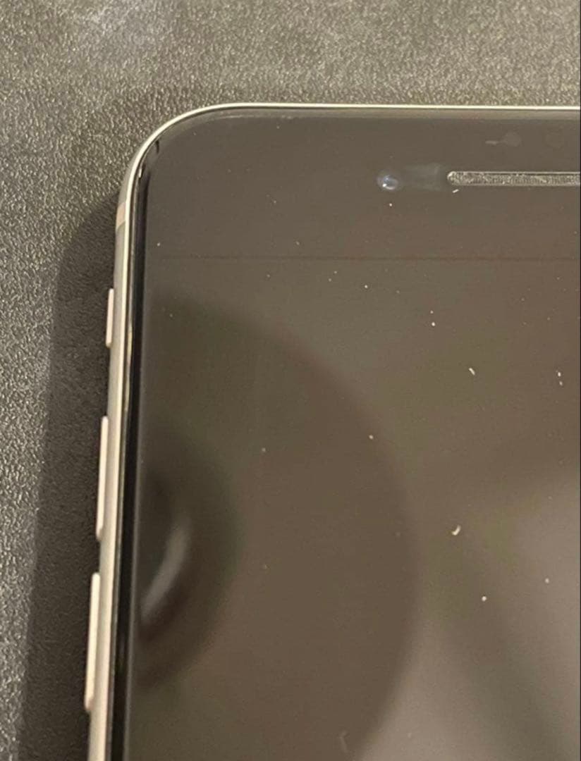 【ハル】iPhone SE (第2世代) ホワイト 64GB