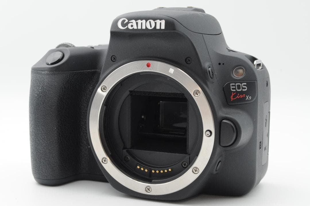 ☆新品クラス⑦☆SALE☆ Canon EOS Kiss x9 ダブルレンズ □新品クラス