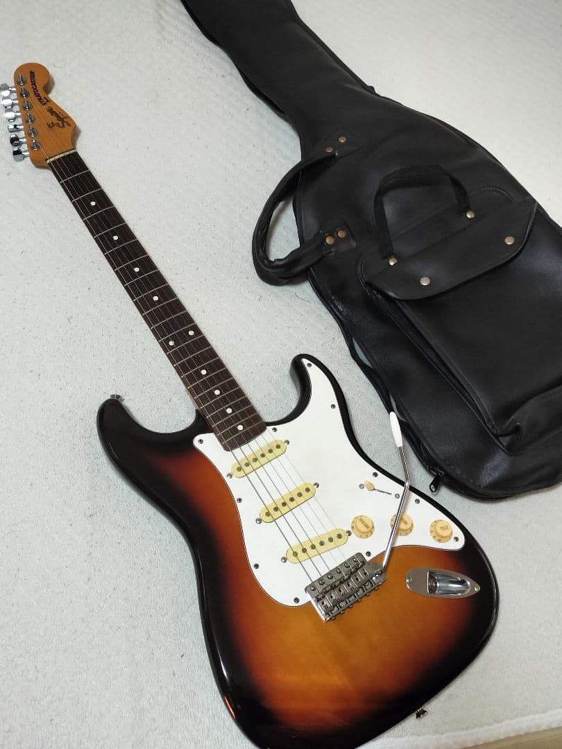 Squier by Fender 日本製 ストラトキャスター Eシリアル 80年代国産Eシリアル】Squier by fender ストラトキャスター エレキ