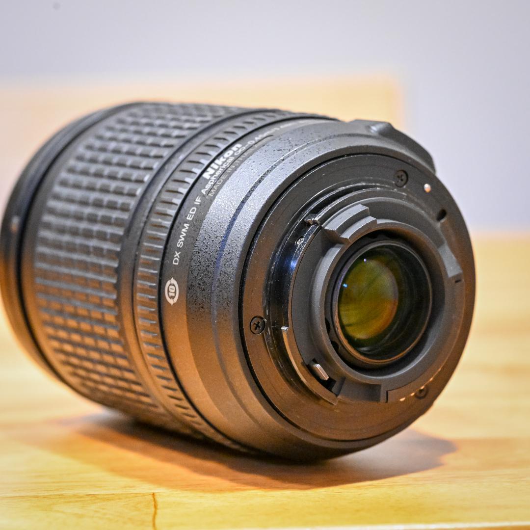 Nikon D80 デジタル一眼レフカメラ　純正レンズ２本付き