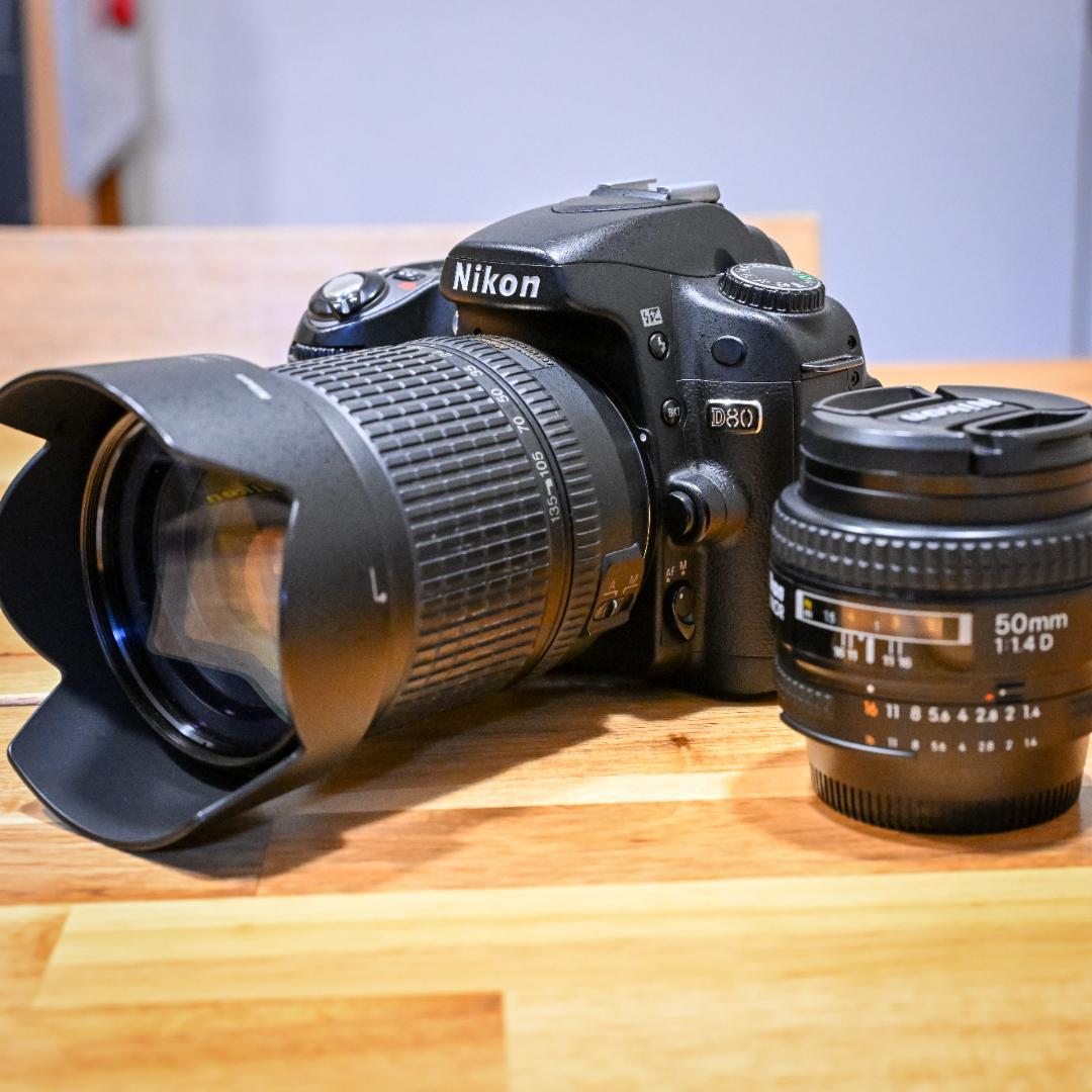 Nikon D80 デジタル一眼レフカメラ　純正レンズ２本付き