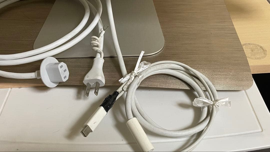 apple ディスプレイモニターA1407