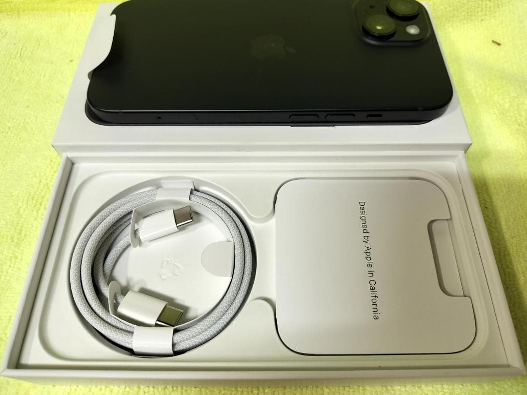 【新品】 iPhone15 128GB ブラック SIMフリー②