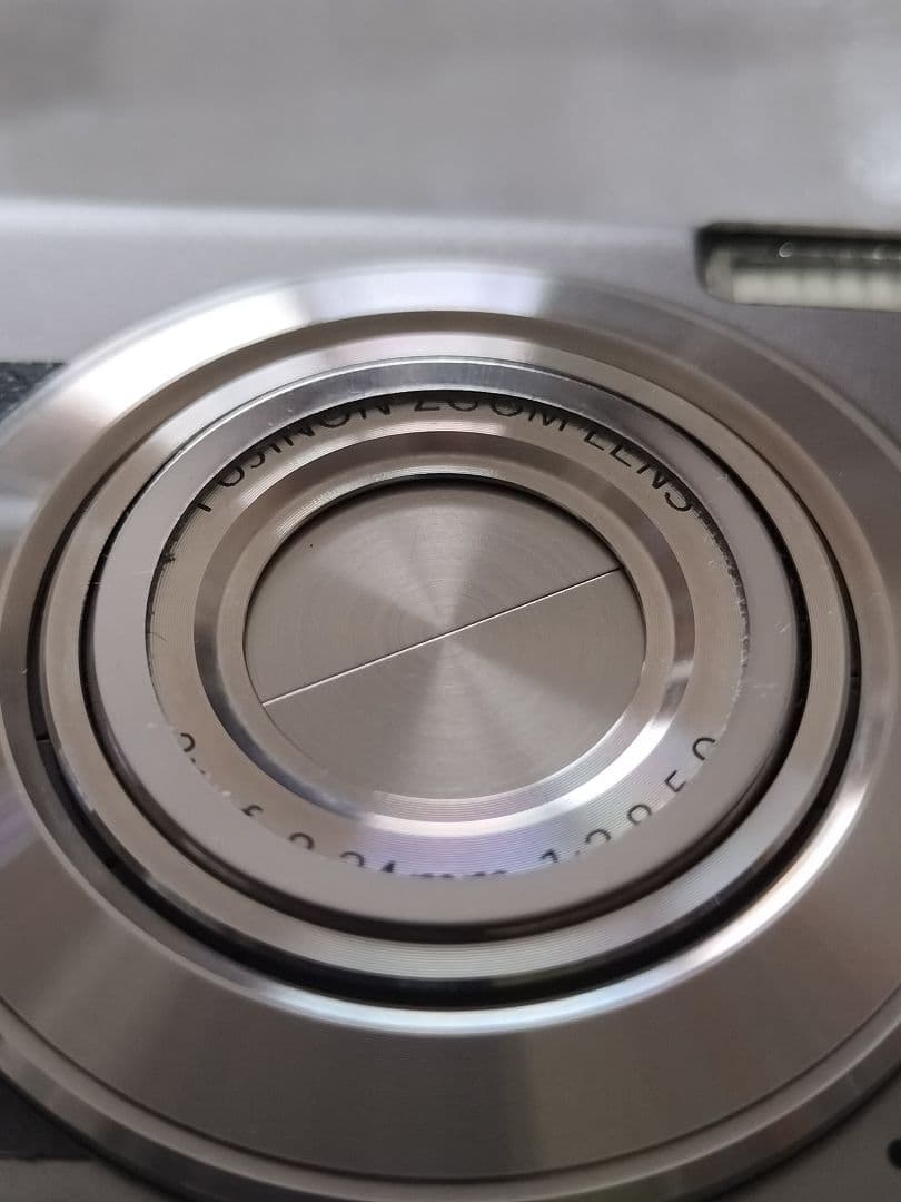 Fujifilm FinePix F31fd 新品同様 おまけ有 箱取説 完動品