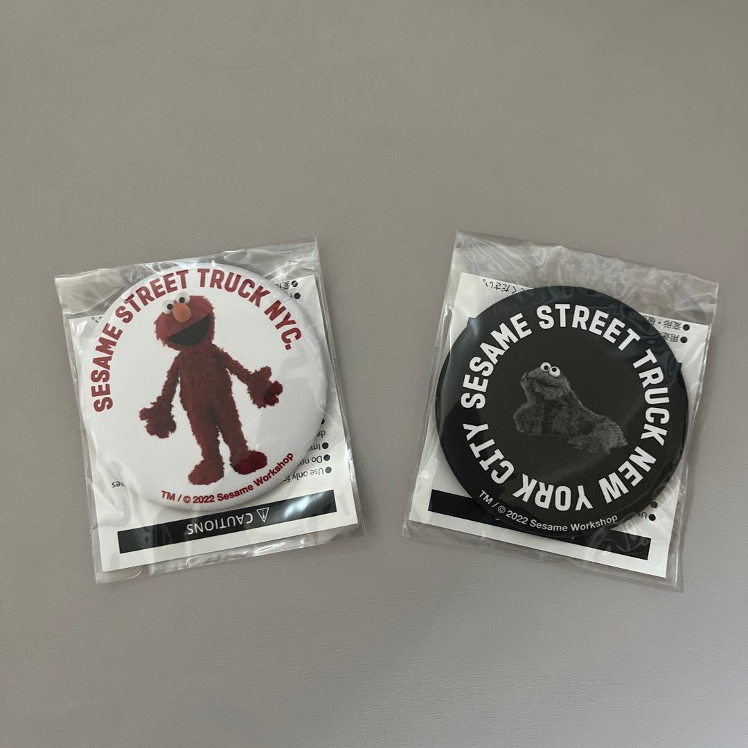 セサミストリート缶バッジセット - メルカリ