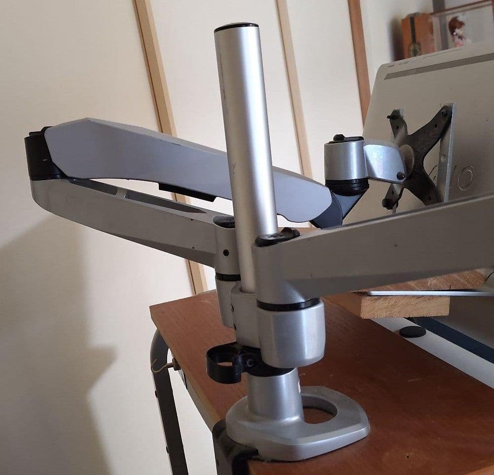 ♦️⑦SANWA SUPPLY 水平垂直モニターアーム2面 CR-LA1007