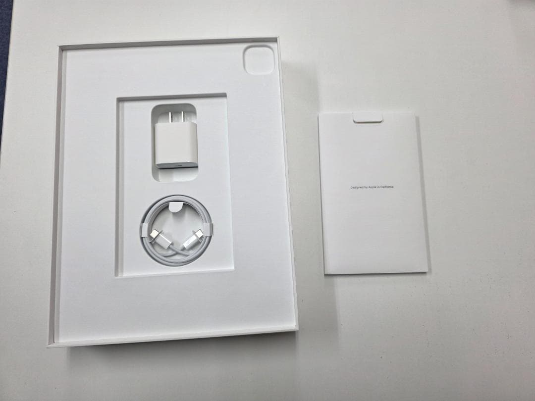 ipad pro 12.9 第4世代 1TB キーボードカバーセット