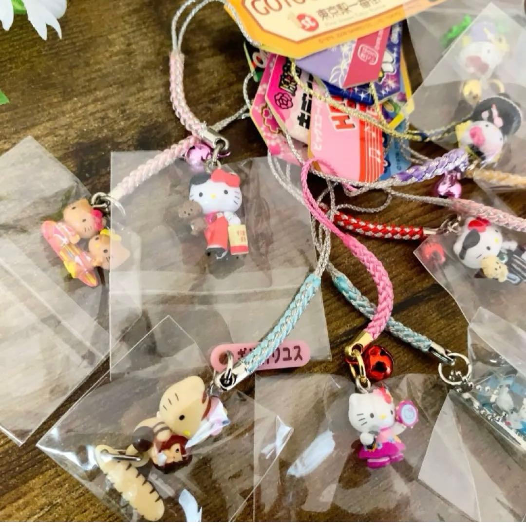 激レア！！】ハローキティ ご当地 ストラップ 根付 希少 入手困難