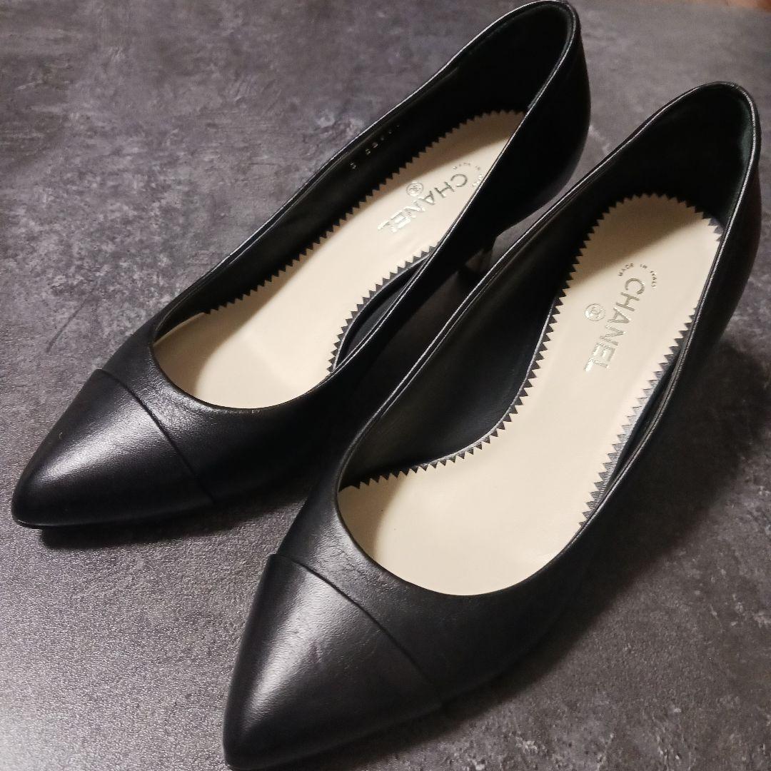 CHANEL ブラック レザーパンプス 37 - メルカリ