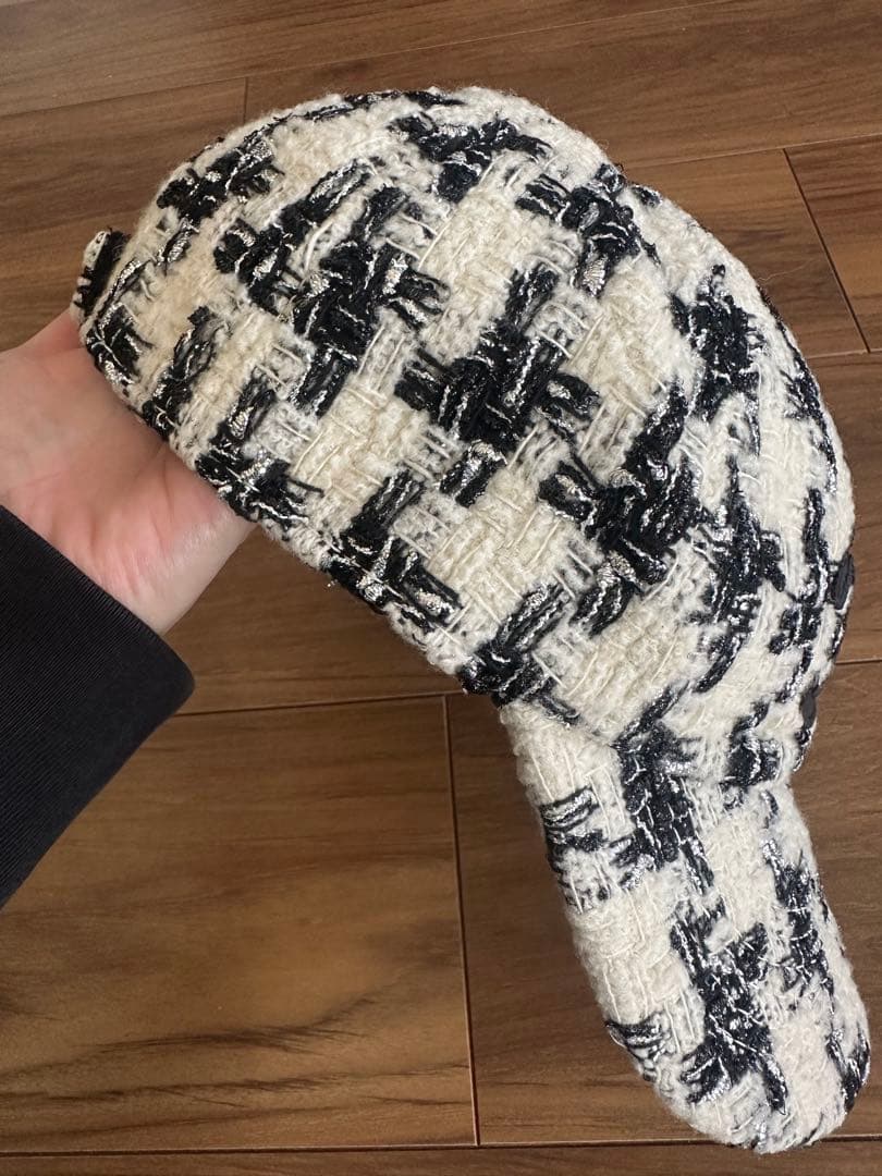 ふろりな様 CHANEL キャップ ツイード - メルカリ