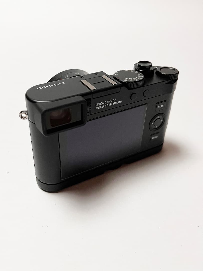 Leica ライカ -Lux 8 純正グリップ/オートレンズキャップ付中古 美品