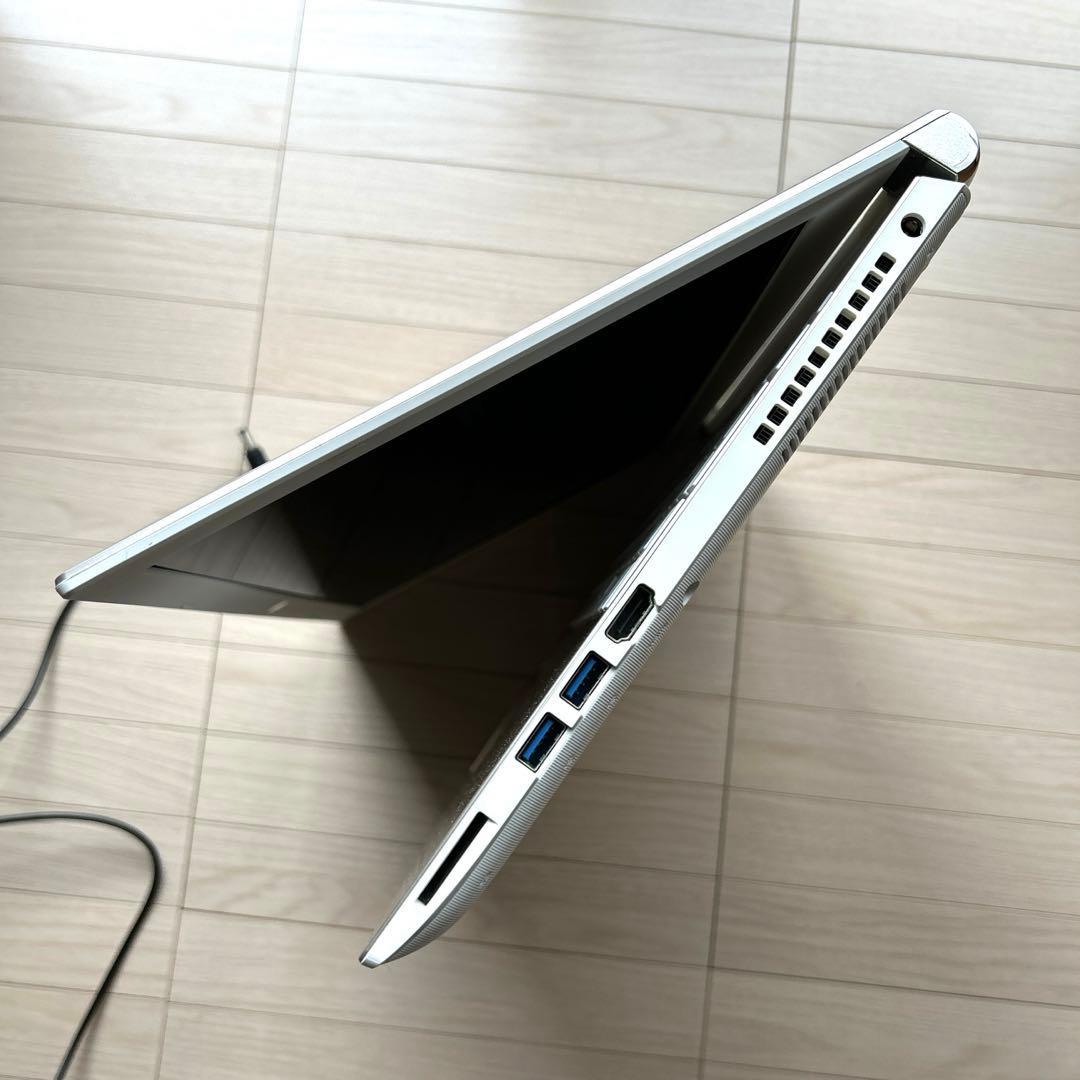 美品 TOSHIBA dynabook T75/BGD ノートパソコン ジャンク