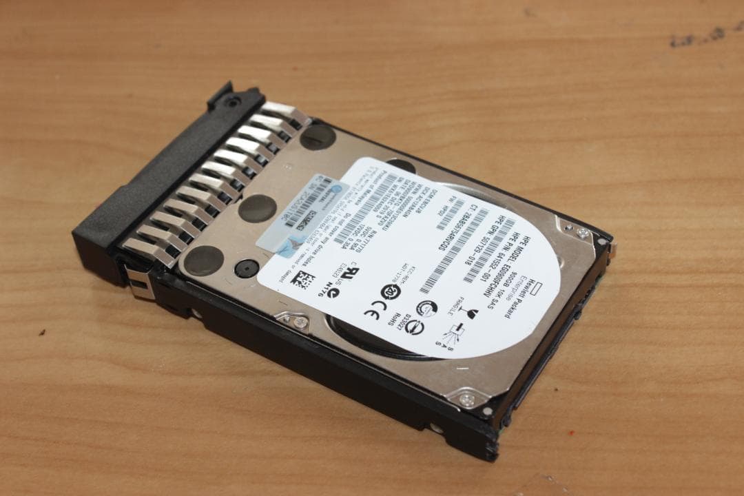 【中古品】HP サーバー ヒューレット EG0900FCHHV 900GB
