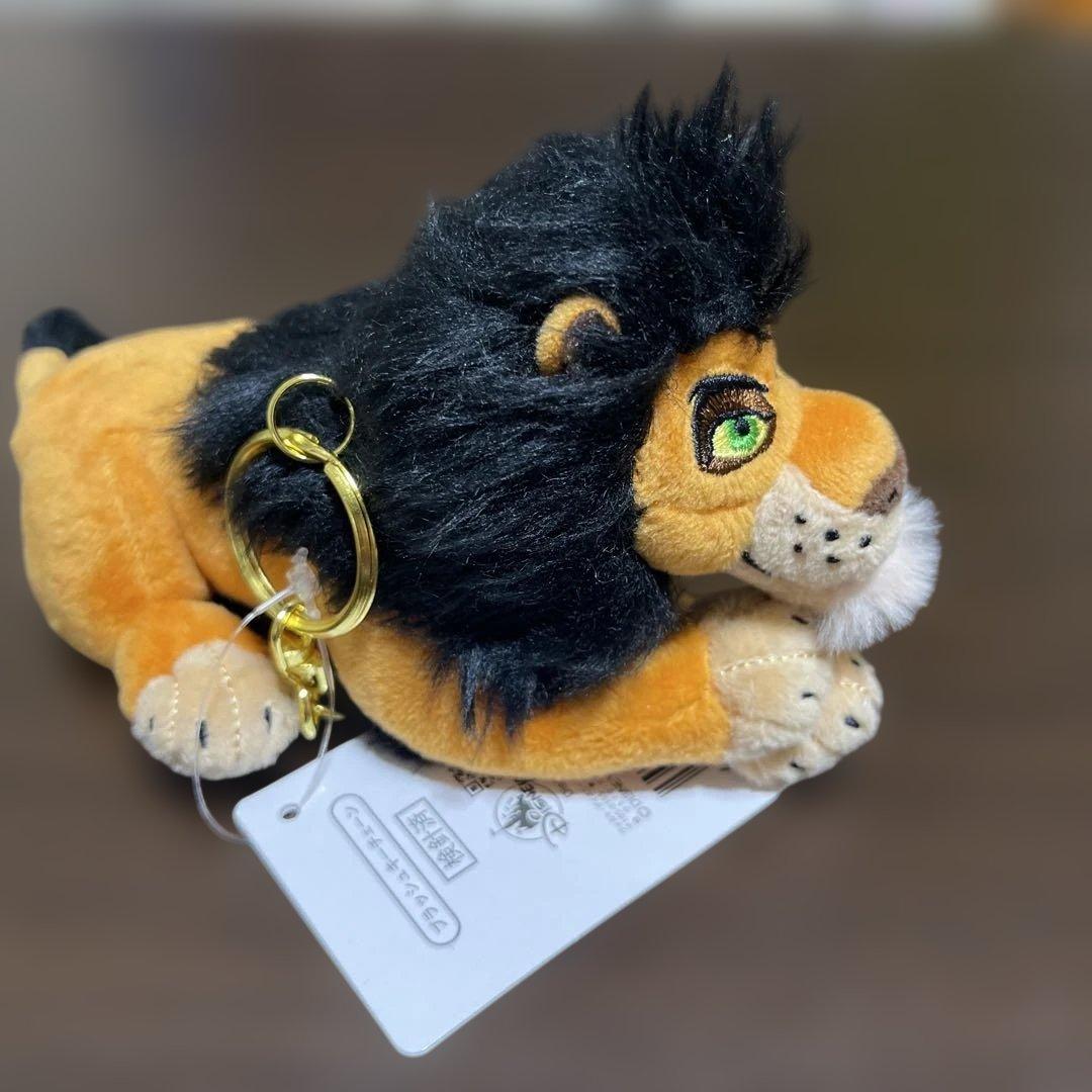 ライオンキング30周年⭐︎スカーぬいぐるみキーホルダー - メルカリ