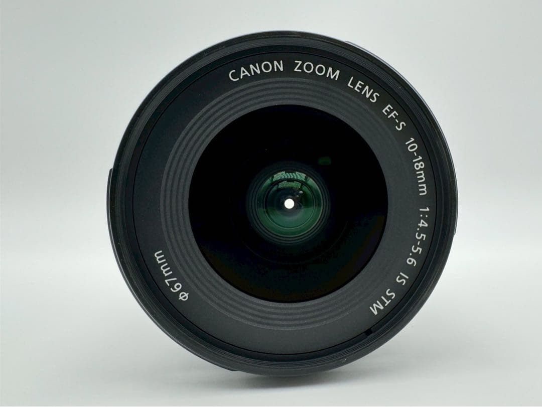 ☆極上美品【Canon】EF-S 10-18mm F4.5-5.6 IS STM