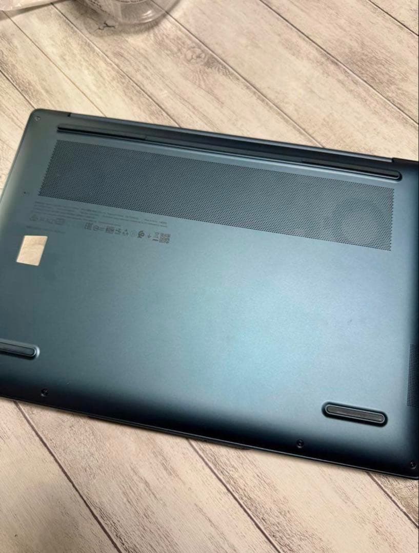 ヒ*ズ様 Lenovo YogaPro 7i Gen8 core i7 / RT