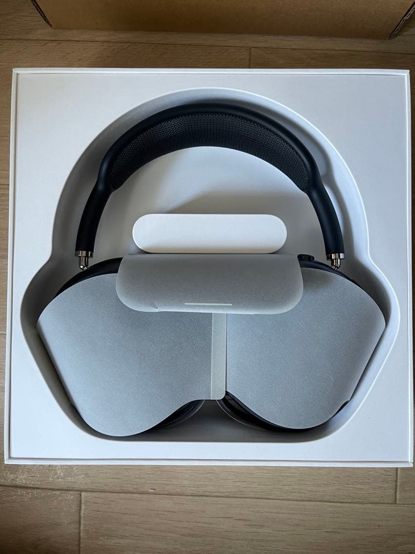 Apple AirPods Max 正規品　訳ありおまけカバー付き