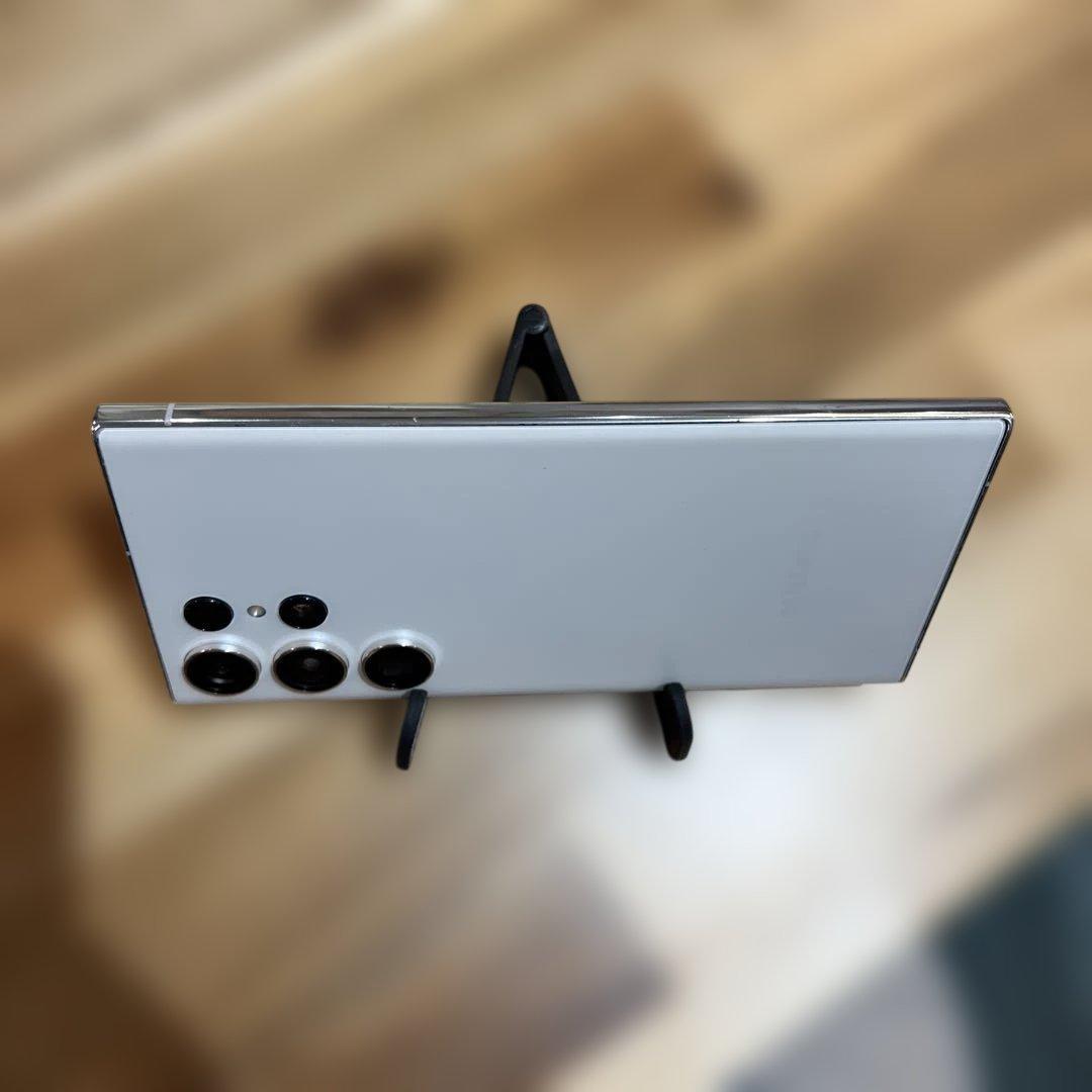 Z394 SIMフリー　Galaxy S23 Ultra SMS918Q