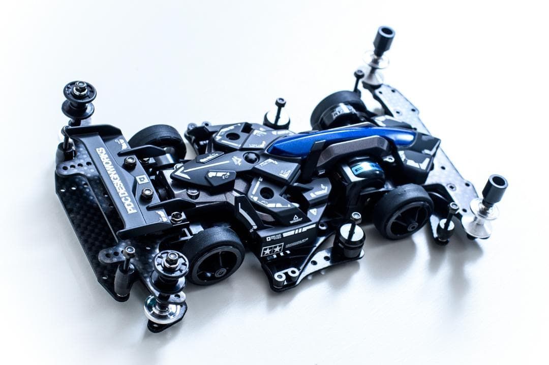 ミニ四駆完成品☆マッハフレーム BLKsp 塗装済・フルベアリング未走行