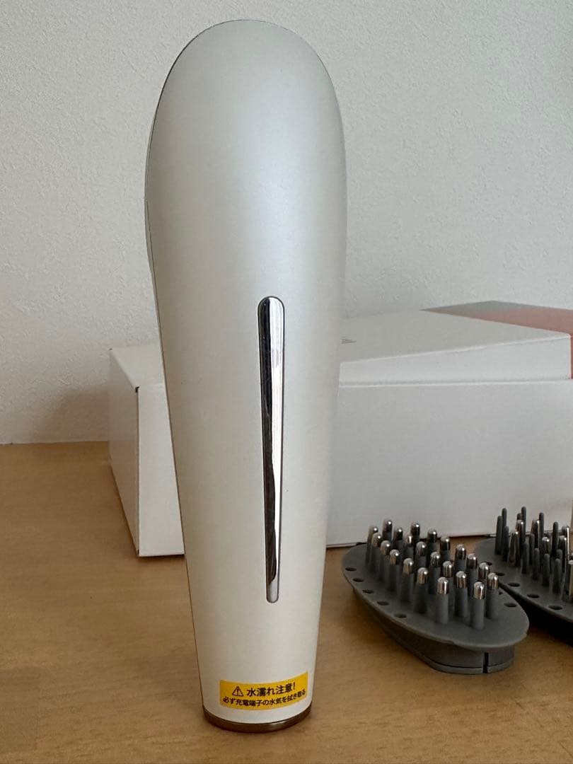 ヤーマン　YA-MAN 美顔器　ミーゼ　myse 白　ホワイト　スカルプ