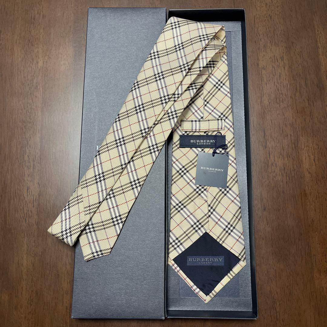 未使用タグ付 バーバリーロンドン ネクタイ 白銀 ノバチェック 結婚式
