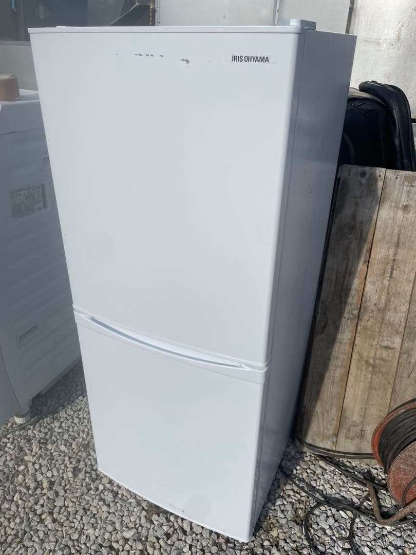全国送料無料　アイリスオーヤマ2022年冷蔵庫　142L