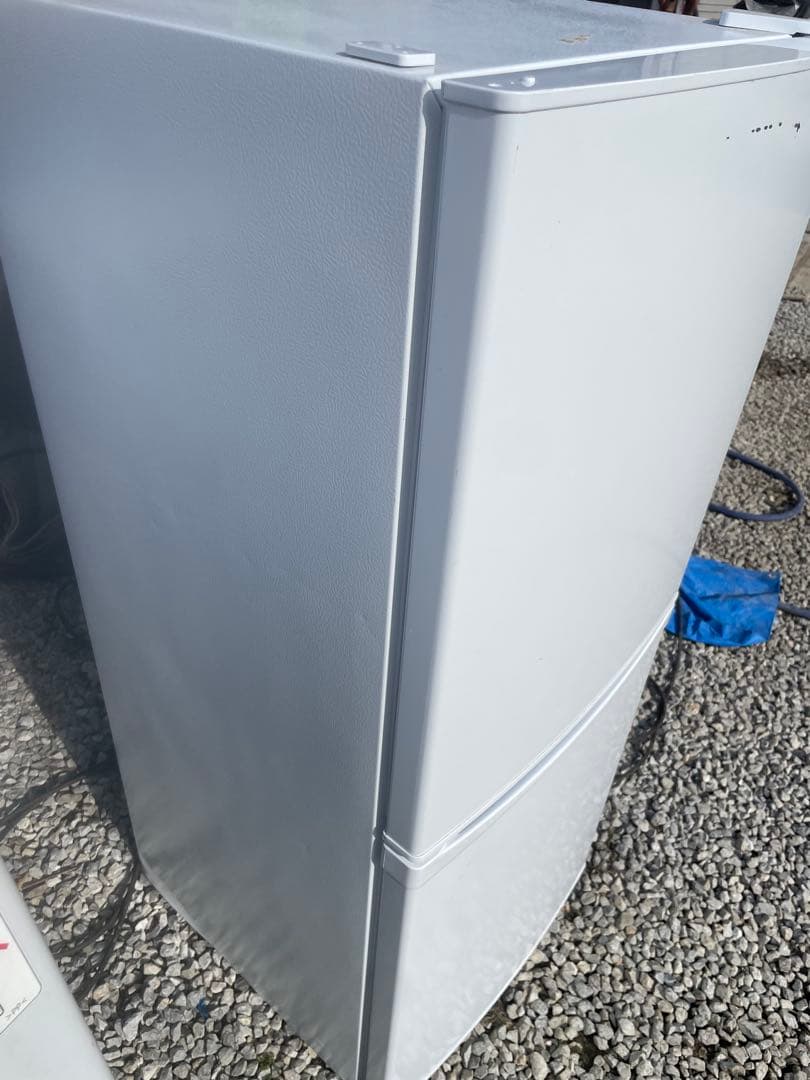 全国送料無料　アイリスオーヤマ2022年冷蔵庫　142L