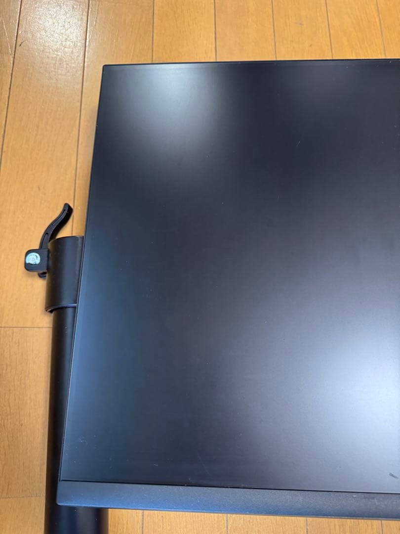 【特別出品】　デスクトップモニター