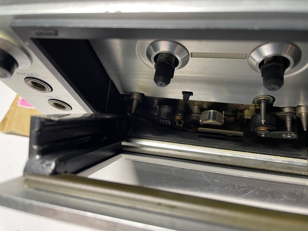 AIWA カセットデッキ　AD F70ジャンク