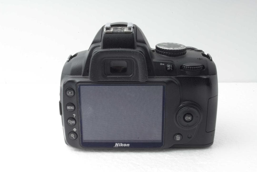 シャッター回数3545回 Nikon D3000 すぐ使えるダブルレンズセット