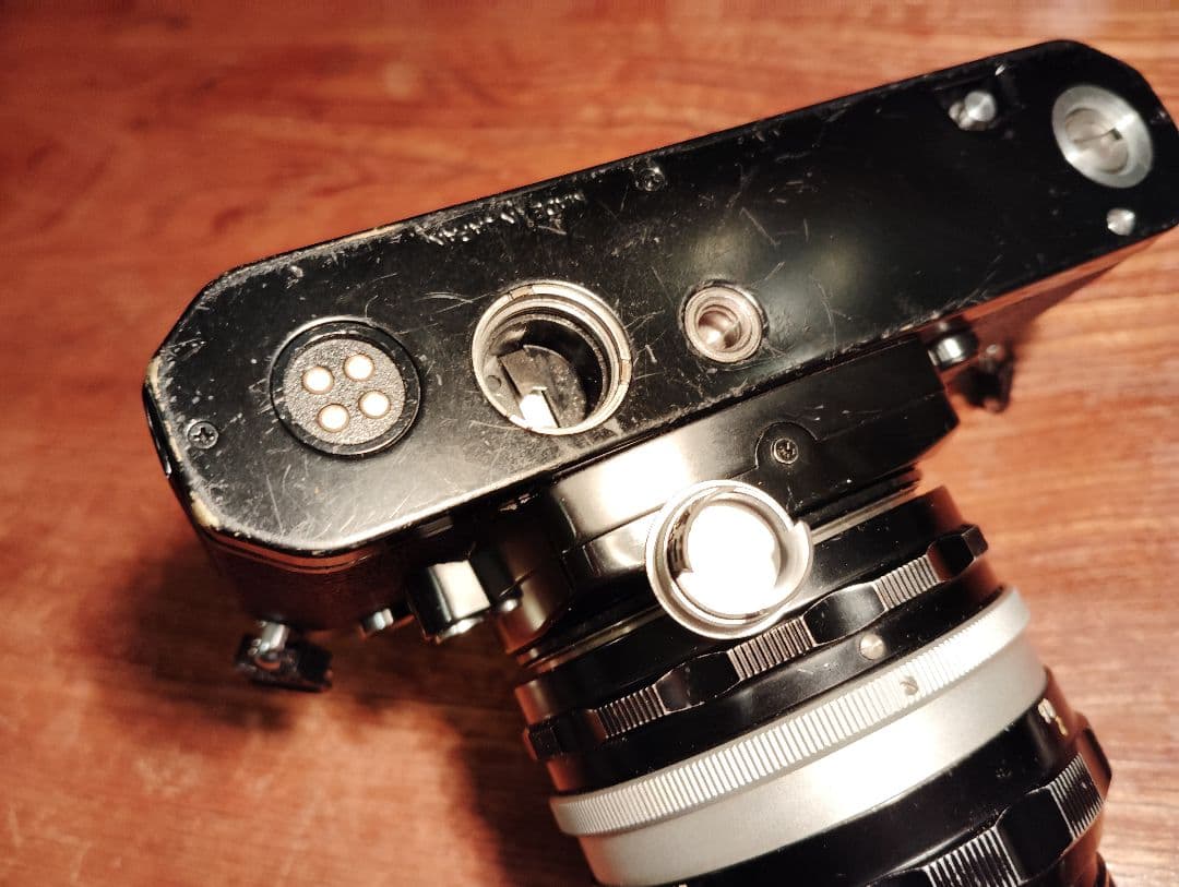 Nikon FE2 一眼レフカメラ レンズ付き