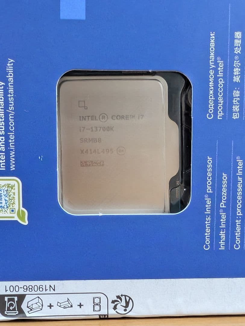 Intel Core i7-13700K 交換未使用品