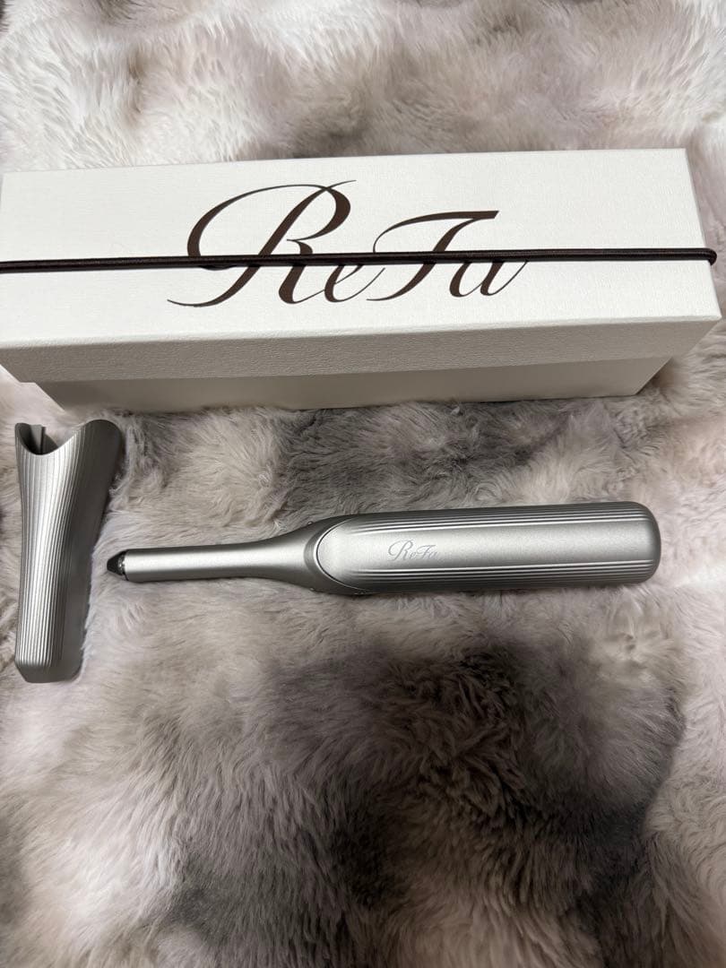 ReFa ストレートヘアアイロン フィンガーアイロン　シャンパンゴールド