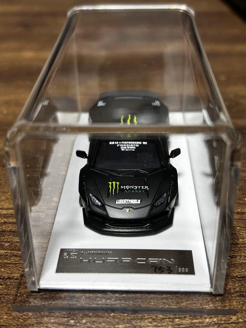 Lamborghini Huracan Monster Energy 1/64