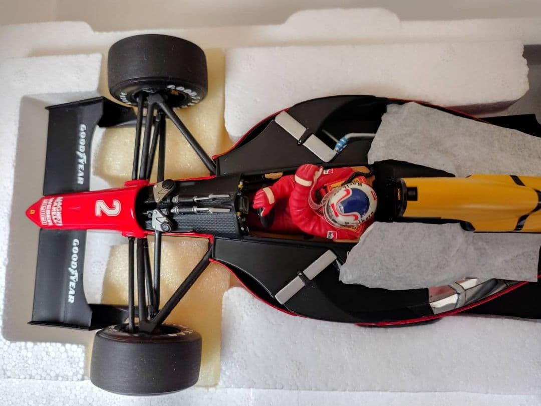 EXOTO 1/18 フェラーリ GPC97102 - メルカリ