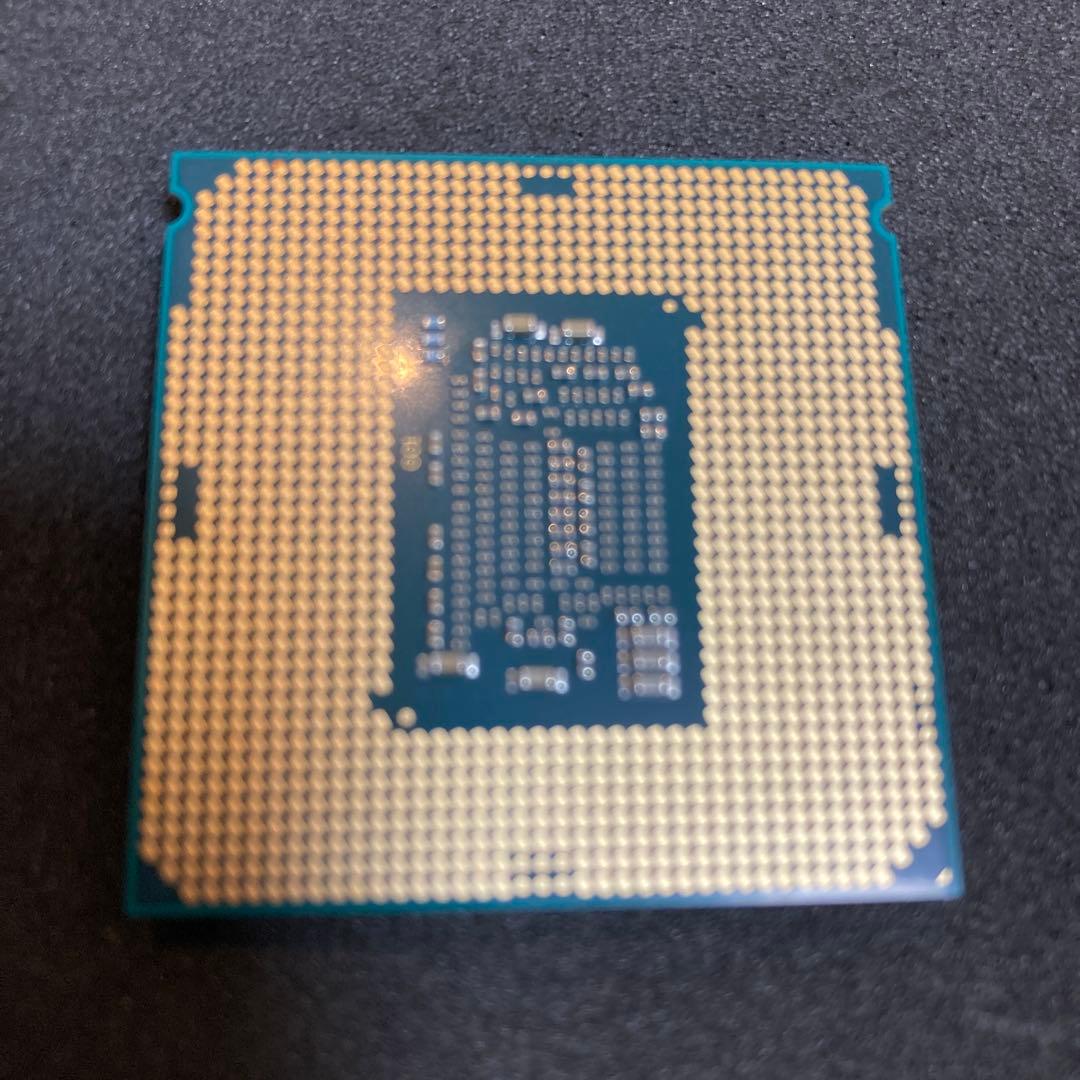 Intel Core i3-8350K 8世代 CPU 箱付