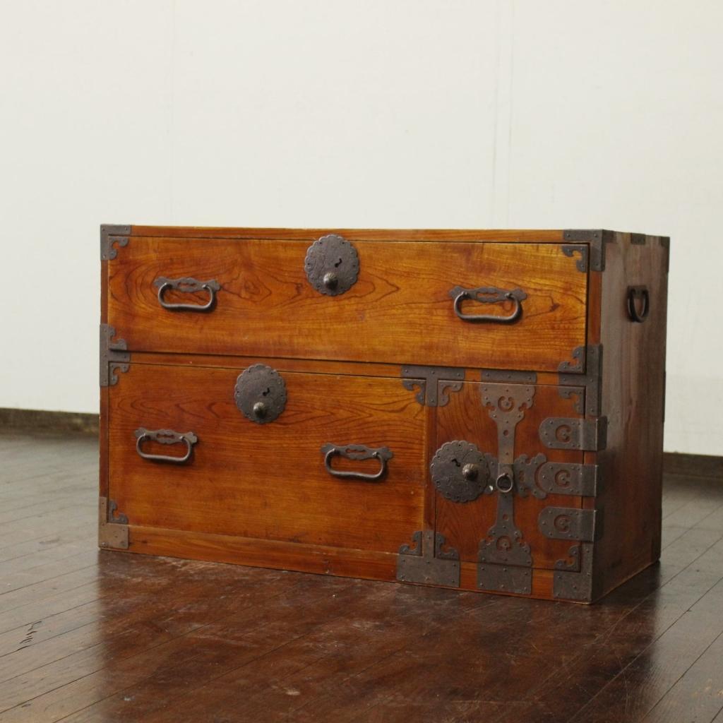 欅材！庄内箪笥・4杯！時代箪笥和家具古道具古家具古民藝