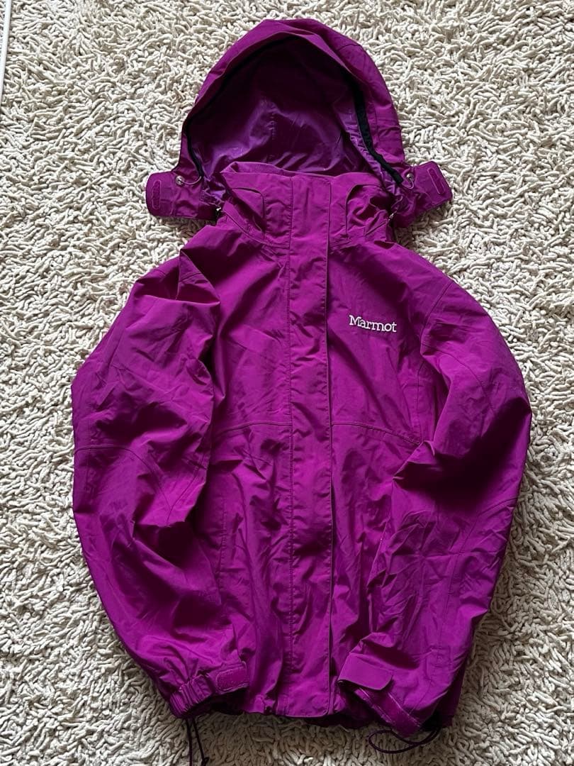 美品　marmot マーモット　 マウンテンパーカー　紫　S Marmot（マーモット） マウンテンパーカー レディース Zerobreeze