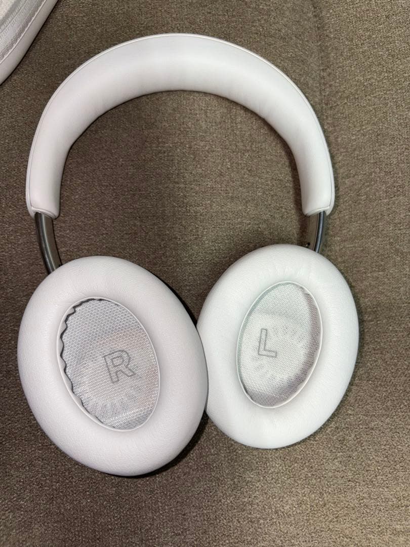 【60周年特別品】BOSE ワイヤレスヘッドセット ホワイト　美品