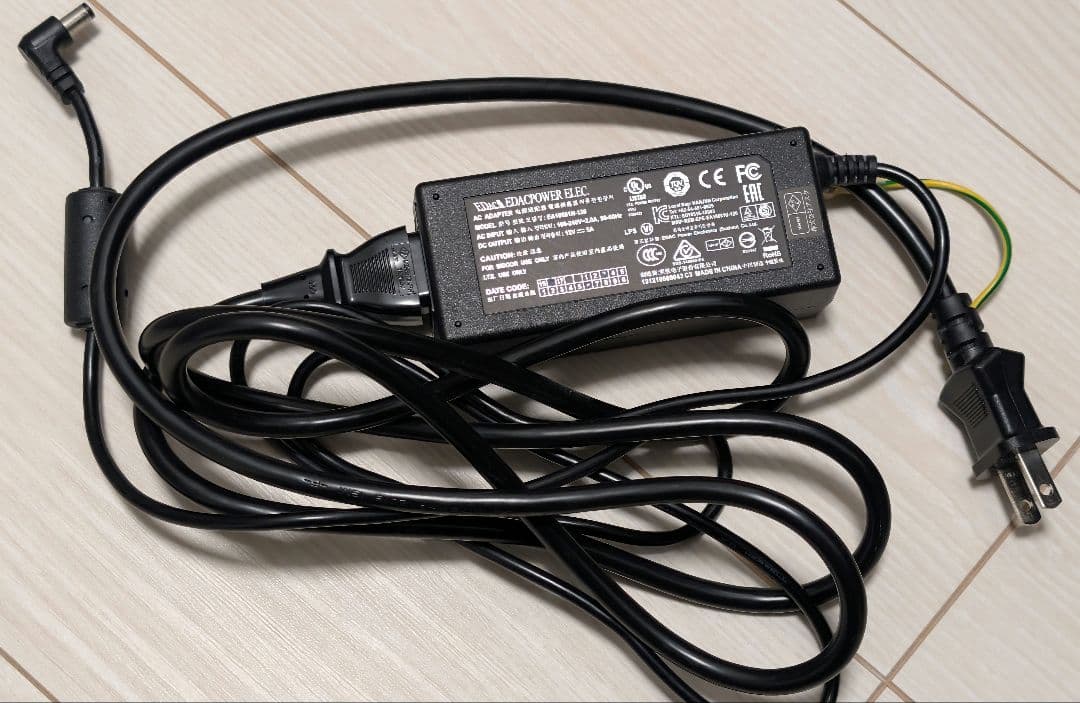 Synology DS216j NAS + HDD 4TB×2個