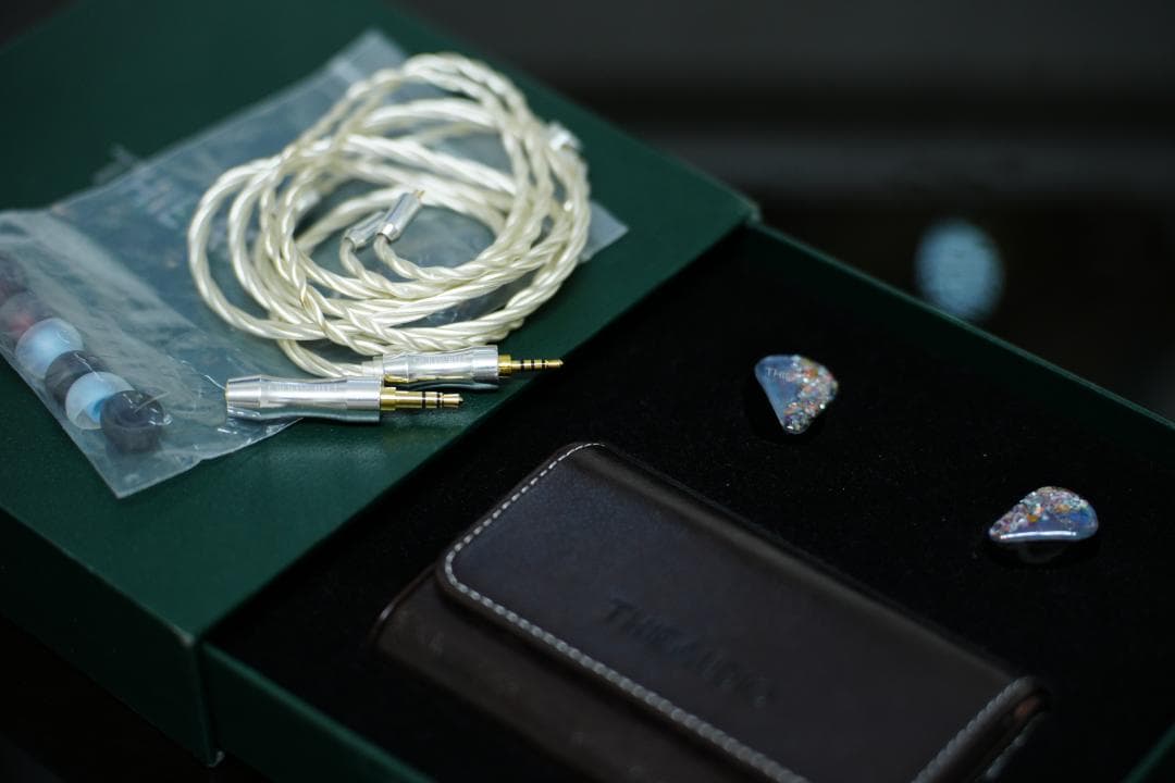 イヤホン THIEAUDIO MONARCH